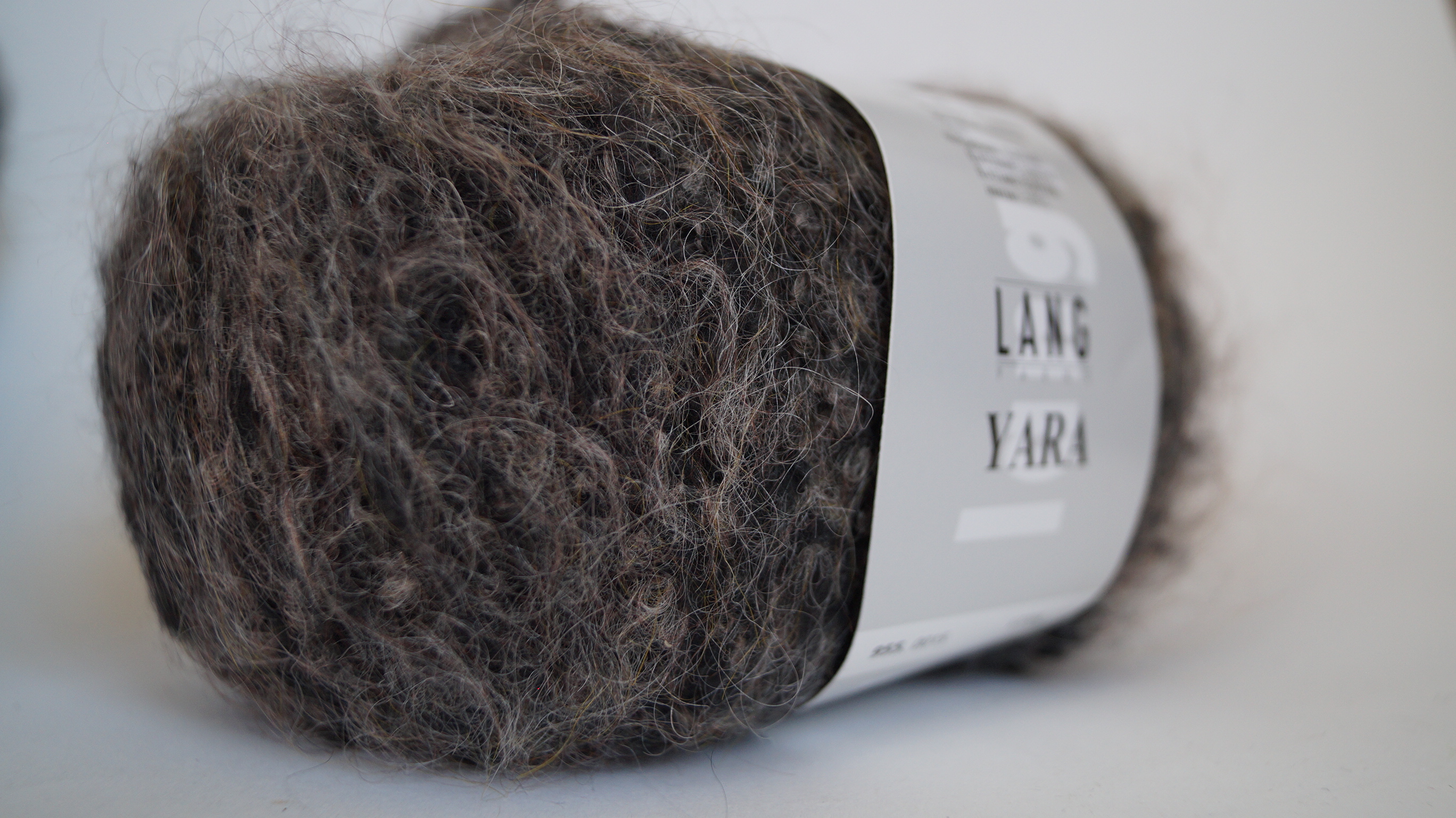 Lang Yarns Yara Farbe 15
