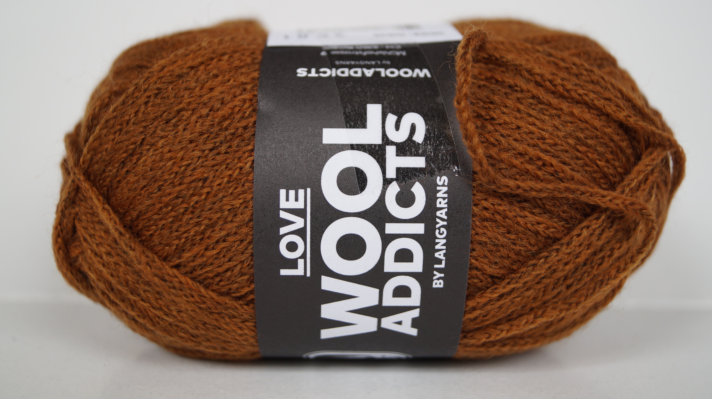 Lang Yarns Love wool addicts