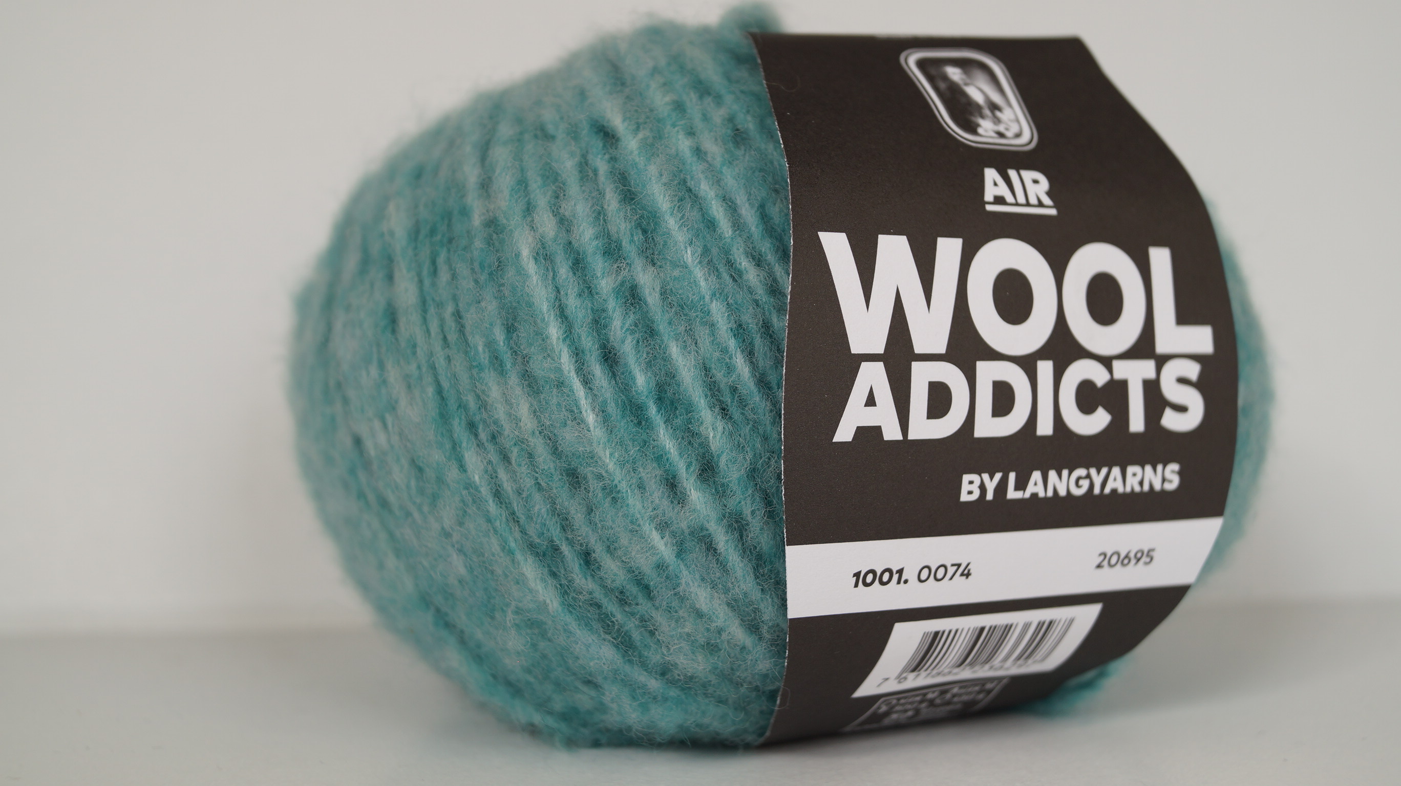 Lang Yarns AIR wool addicts