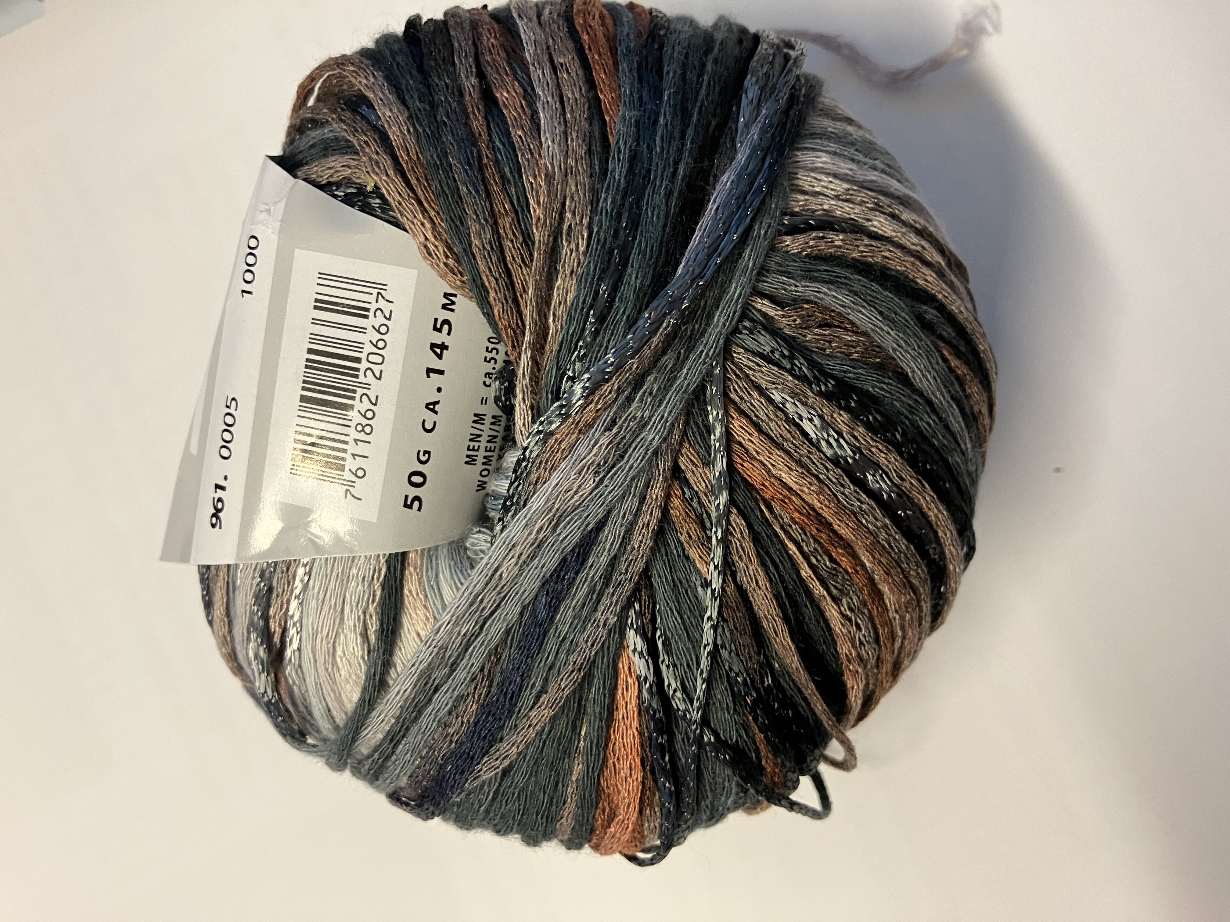Lang Yarns Fiora