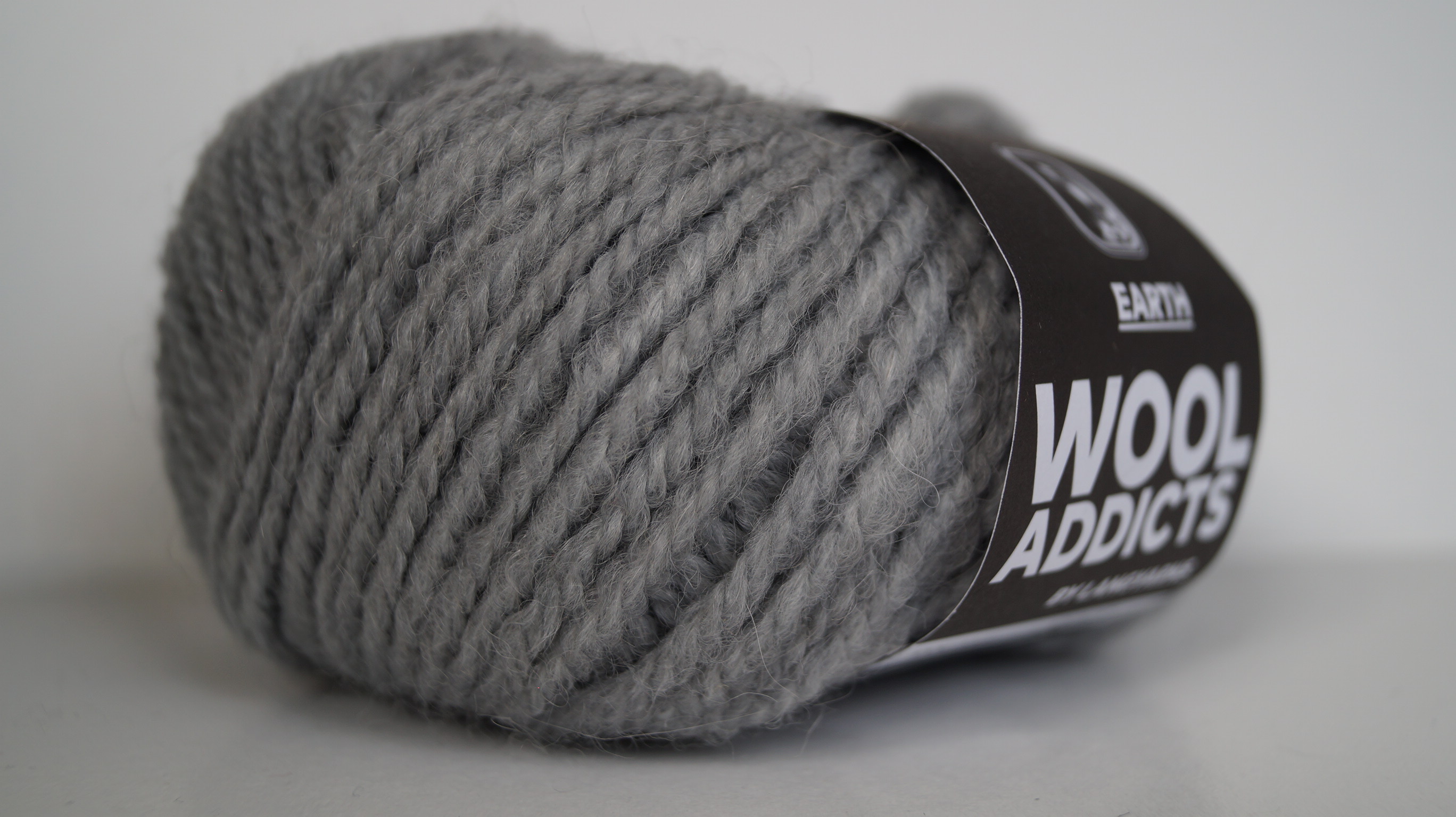 Lang Yarns Earth wool addict
