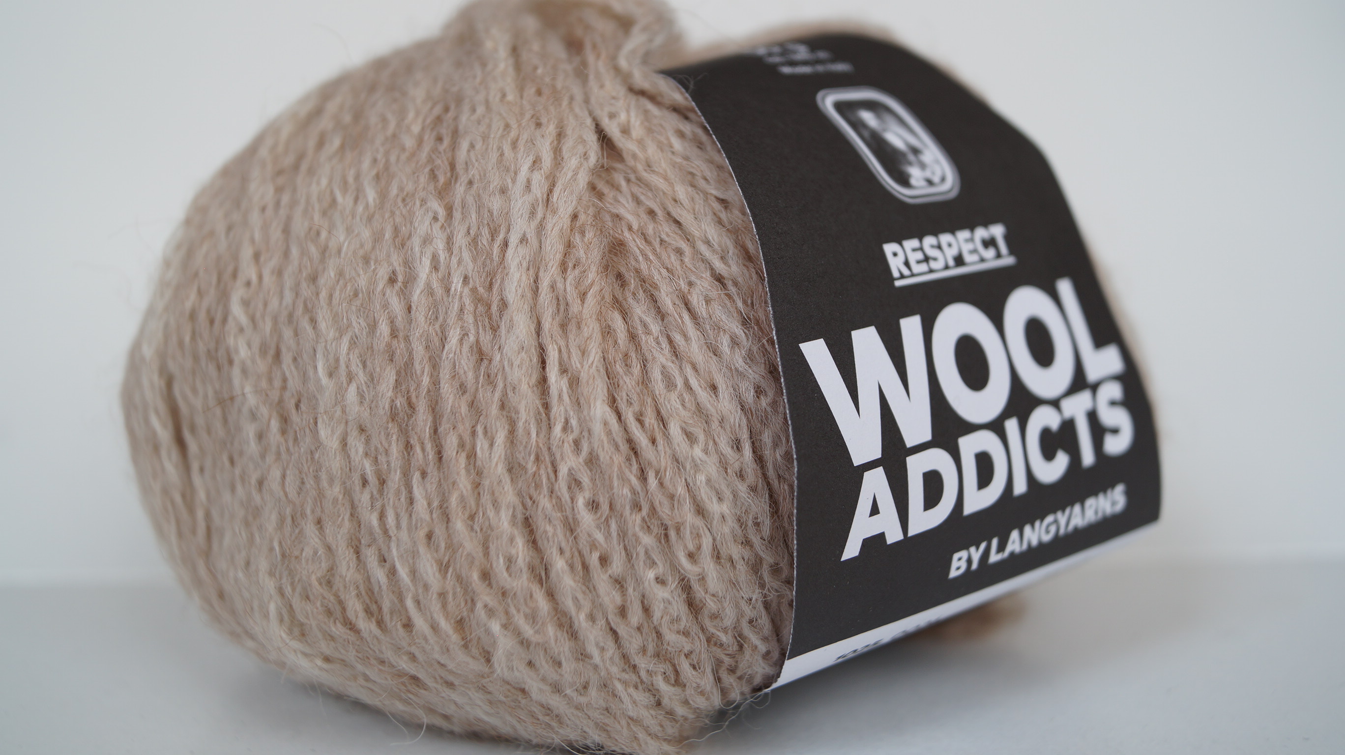 Lang Yarns Respect wool addict
