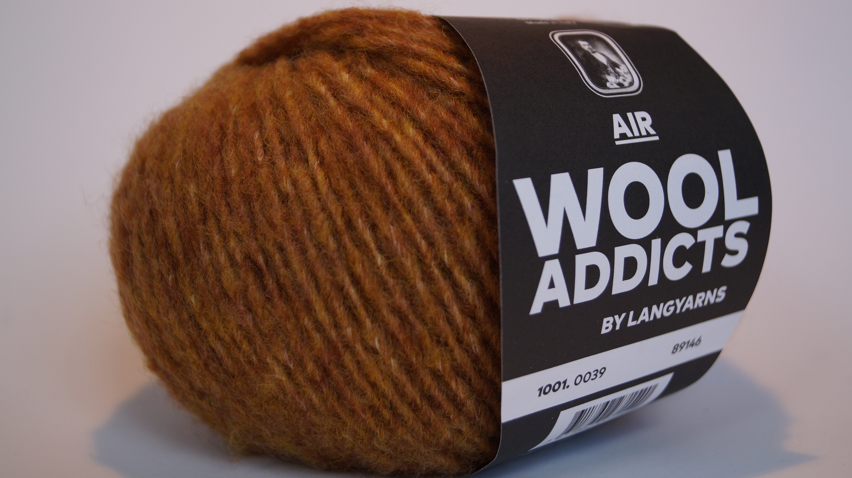 Lang Yarns AIR wool addicts