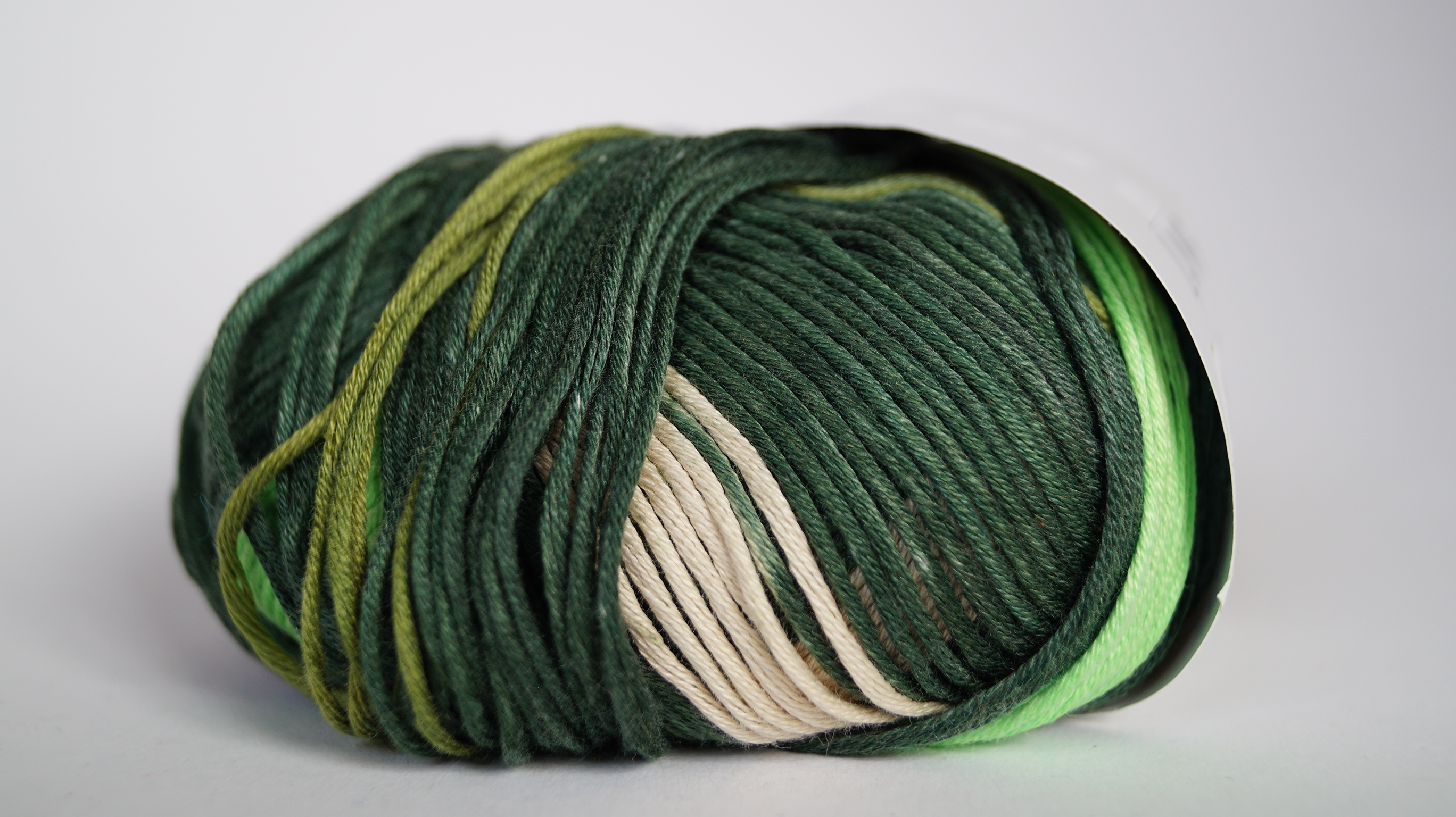 Lang Yarns Color Fb. 218